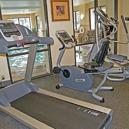 Hampton Inn & Suites Norfolk-Airport Esterno foto